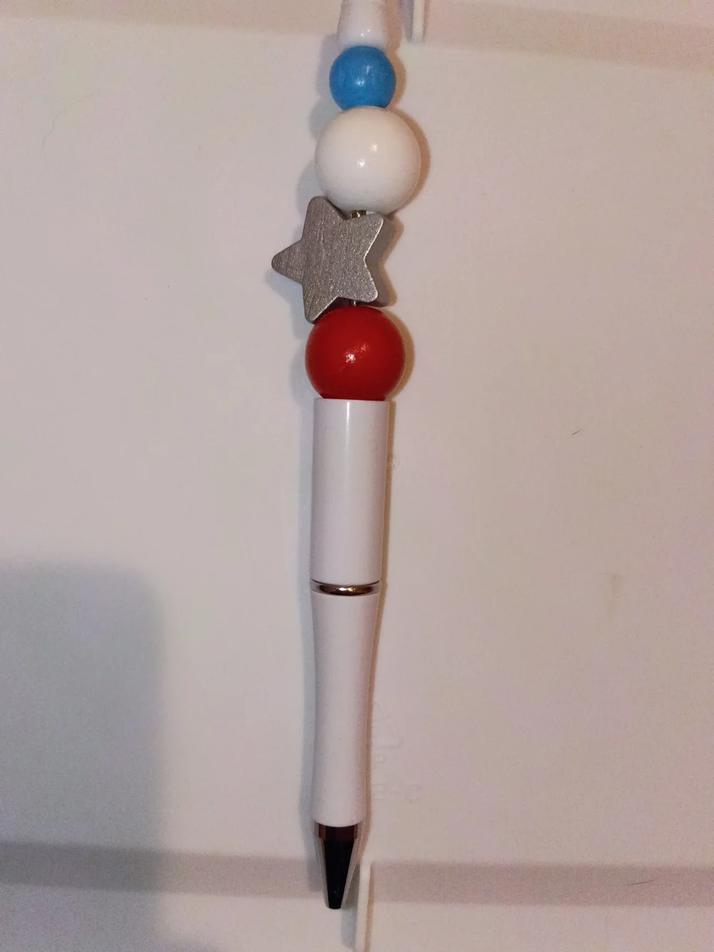 White and Red Beaded Pen with Silver Star